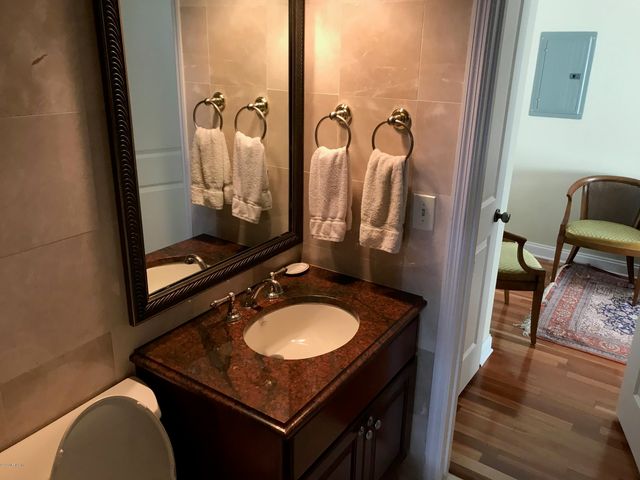 400 E BAY Street 610-611, Jacksonville, FL 32202