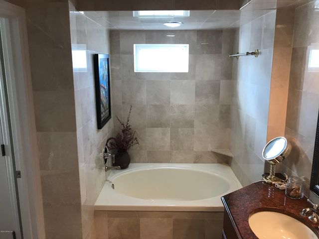 400 E BAY Street 610-611, Jacksonville, FL 32202