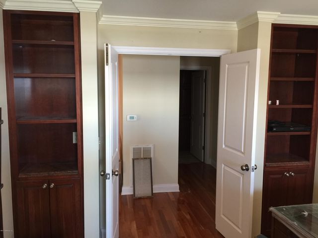 400 E BAY Street 610-611, Jacksonville, FL 32202