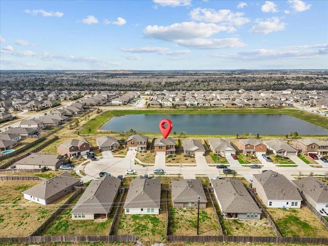 512 Maple Bend Lane, La Marque, TX 77568
