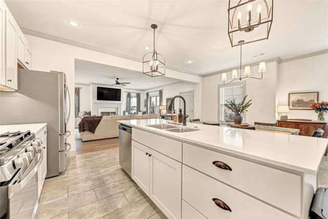 104 Dobson Street, Pea Ridge, AR 72751