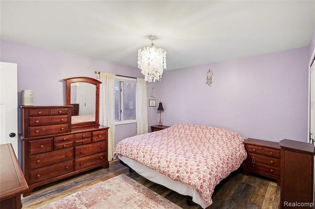 3188 Ponemah Drive, Fenton, MI 48430