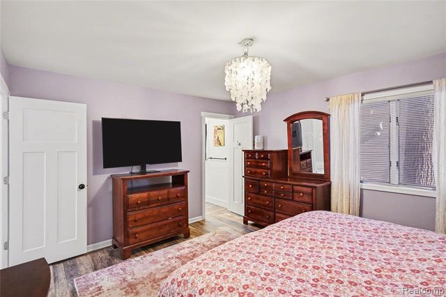 3188 Ponemah Drive, Fenton, MI 48430