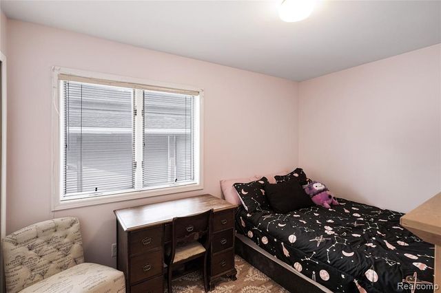 3188 Ponemah Drive, Fenton, MI 48430