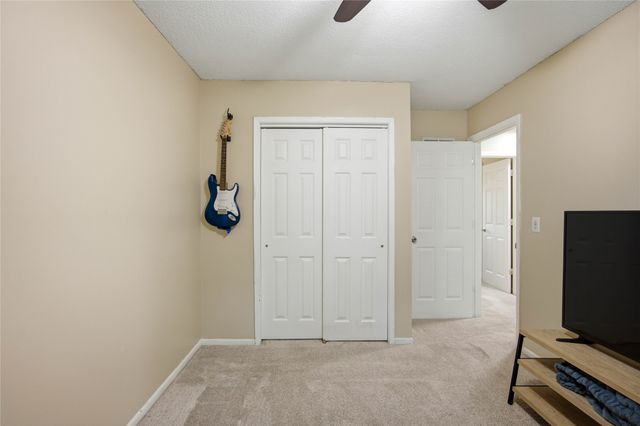 727 22nd Avenue SW, Altoona, IA 50009