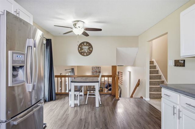 727 22nd Avenue SW, Altoona, IA 50009