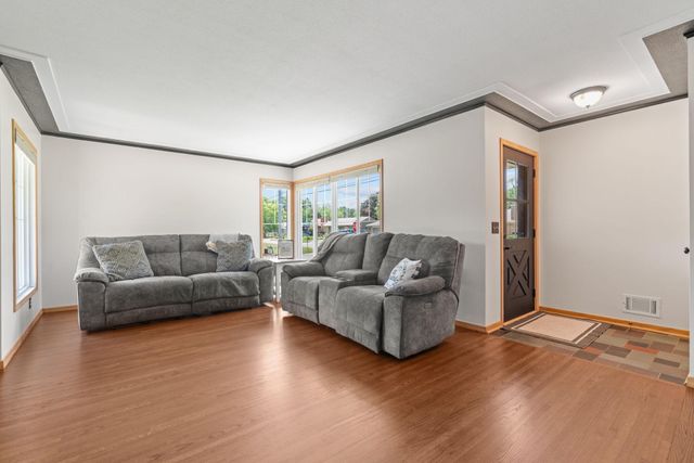 4600 France Avenue N, Robbinsdale, MN 55422