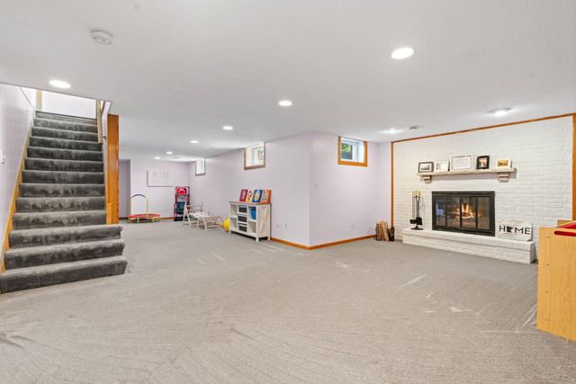 4600 France Avenue N, Robbinsdale, MN 55422