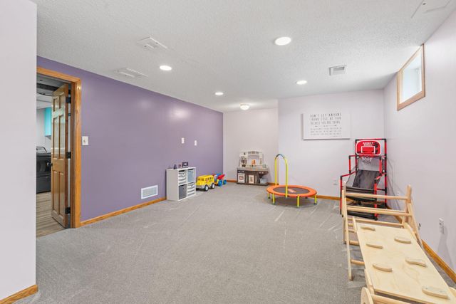 4600 France Avenue N, Robbinsdale, MN 55422