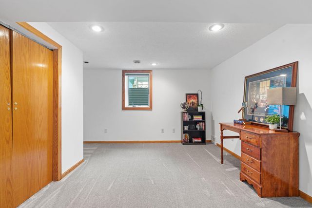 4600 France Avenue N, Robbinsdale, MN 55422