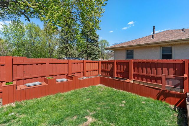 4600 France Avenue N, Robbinsdale, MN 55422