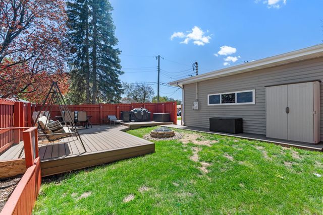 4600 France Avenue N, Robbinsdale, MN 55422