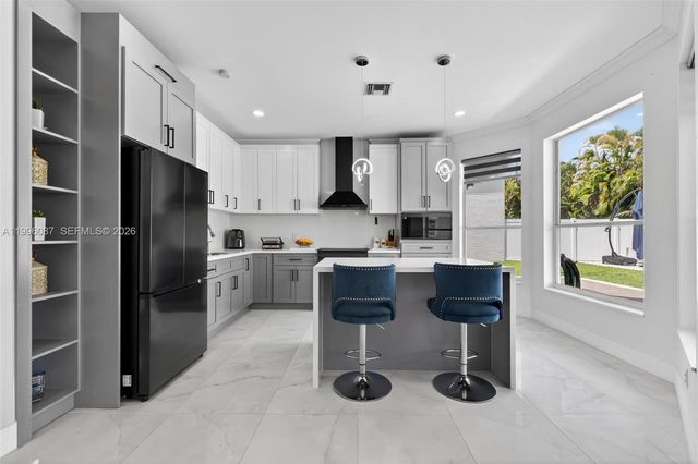 18498 E Covington Trce, Boca Raton, FL 33498