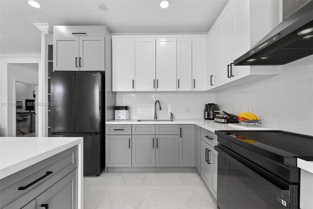 18498 E Covington Trce, Boca Raton, FL 33498