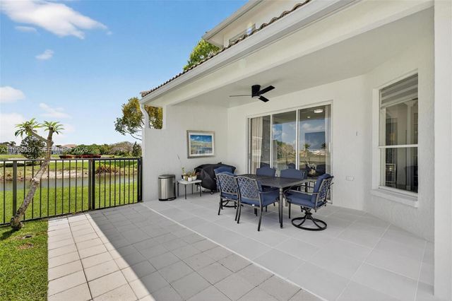 18498 E Covington Trce, Boca Raton, FL 33498