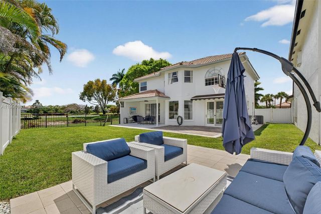 18498 E Covington Trce, Boca Raton, FL 33498