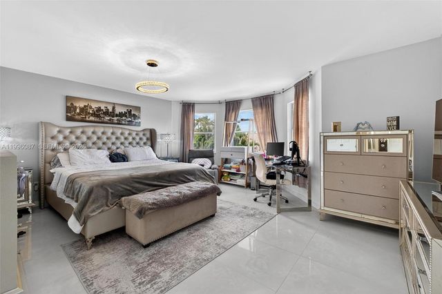 18498 E Covington Trce, Boca Raton, FL 33498