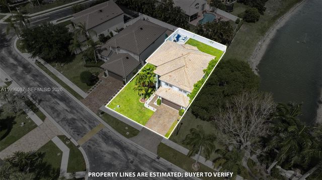 18498 E Covington Trce, Boca Raton, FL 33498