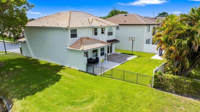 18498 E Covington Trce, Boca Raton, FL 33498
