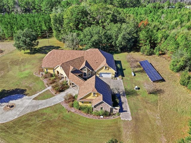 18604 NW 262ND AVENUE, Alachua, FL 32615