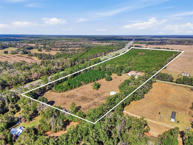 18604 NW 262ND AVENUE, Alachua, FL 32615