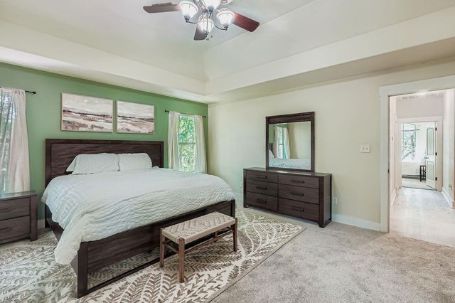 100 Quarry Springs DR, San Marcos, TX 78666