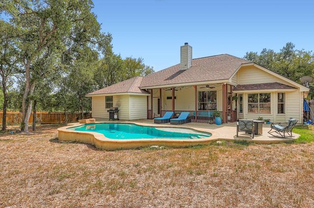 100 Quarry Springs DR, San Marcos, TX 78666