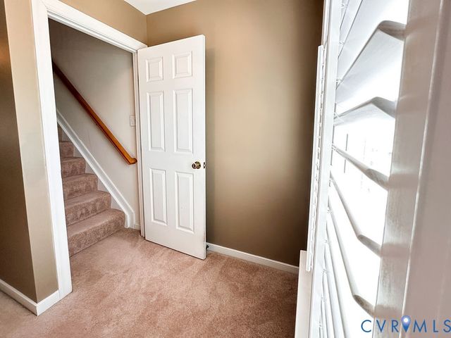 5301 Brockton Ct, Glen Allen, VA 23059