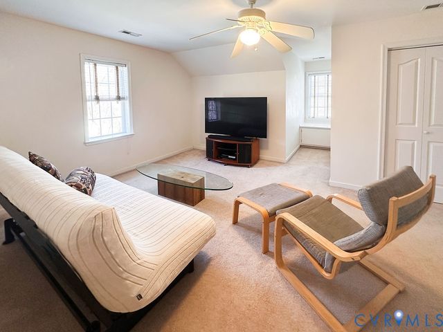 5301 Brockton Ct, Glen Allen, VA 23059