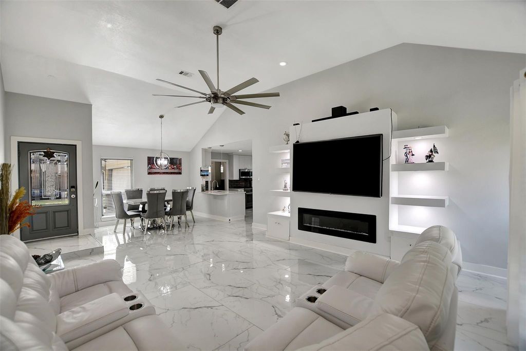 16806 Carbridge Drive, Houston, TX 77084