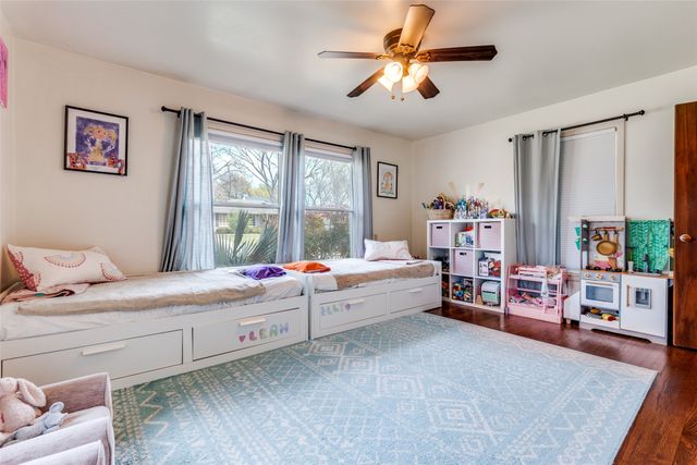 609 Kirkwood, Dallas, TX 75218