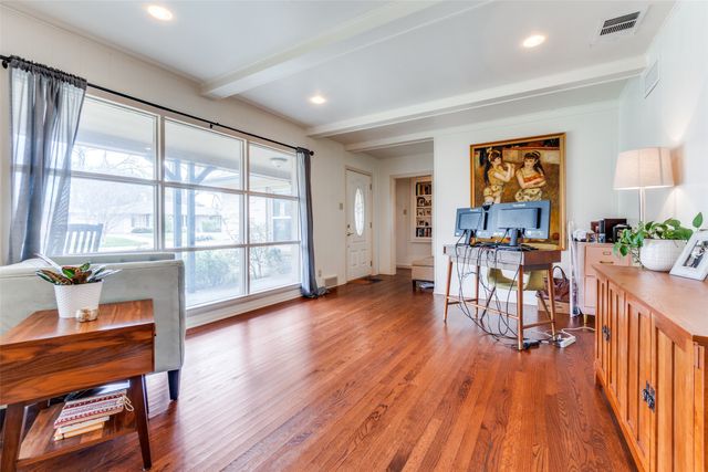 609 Kirkwood, Dallas, TX 75218