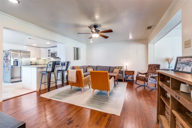 609 Kirkwood, Dallas, TX 75218