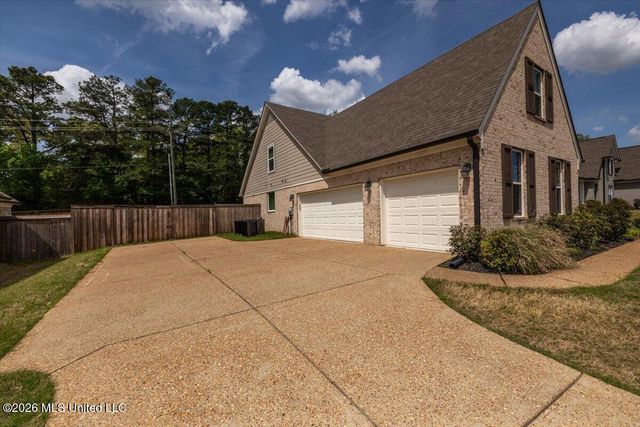 415 Vicksburg Cove, Hernando, MS 38632