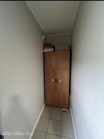 13 Ingersoll Avenue, Schenectady, NY 12305