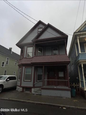 13 Ingersoll Avenue, Schenectady, NY 12305