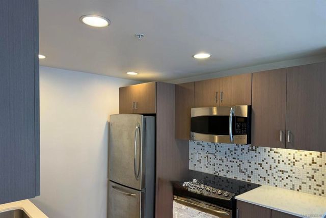 3100 6th Ave 409, San Diego, CA 92103