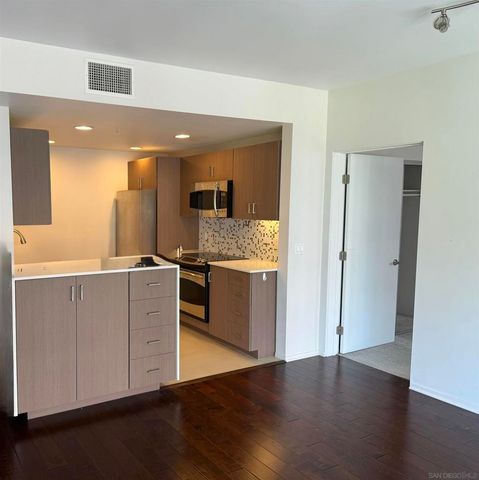 3100 6th Ave 409, San Diego, CA 92103