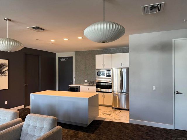 3100 6th Ave 409, San Diego, CA 92103