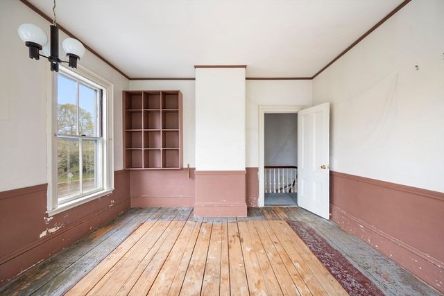 327 East St, Hingham, MA 02043