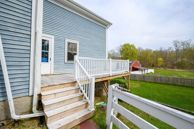 327 East St, Hingham, MA 02043