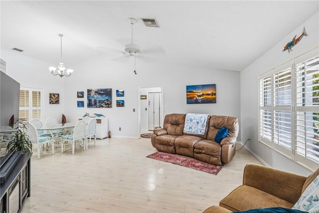 957 Franciscan Avenue, Sebastian, FL 32958