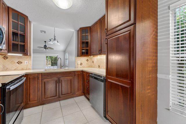 13164 Quiet Woods Road B, Wellington, FL 33414
