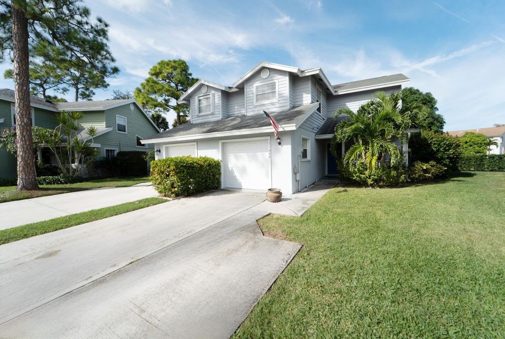 13164 Quiet Woods Road B, Wellington, FL 33414
