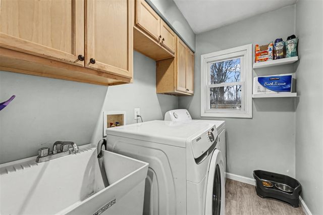 29550 Bretton, Livonia, MI 48152