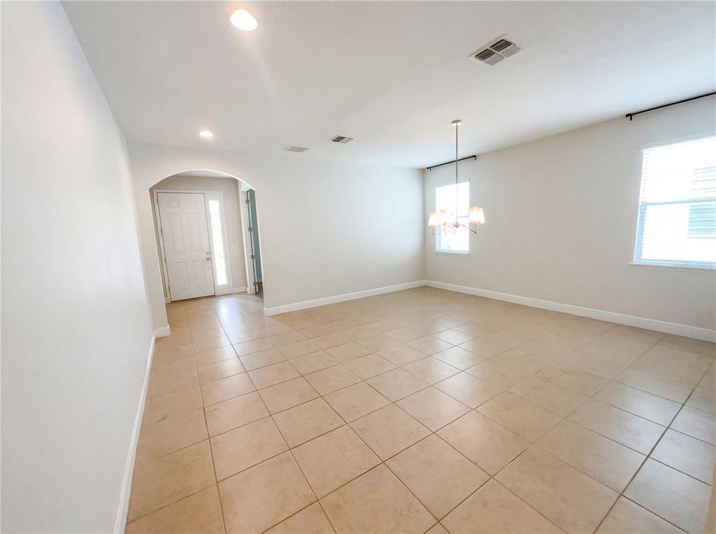 Image 12 of property listing at 4309 SALTMARSH SPARROW DRIVE, Windermere, FL 34786