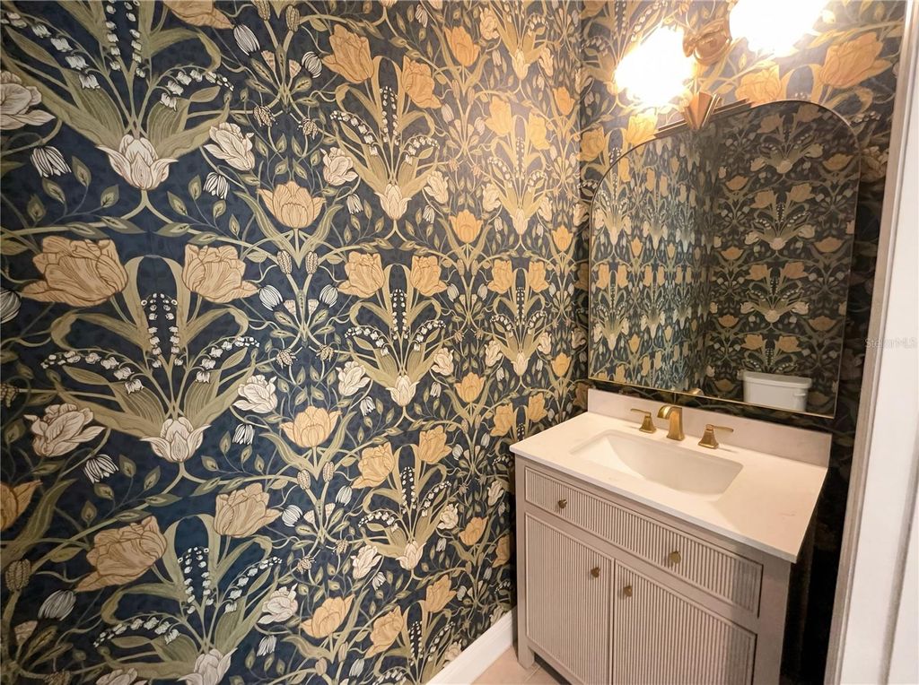 Image 13 of property listing at 4309 SALTMARSH SPARROW DRIVE, Windermere, FL 34786