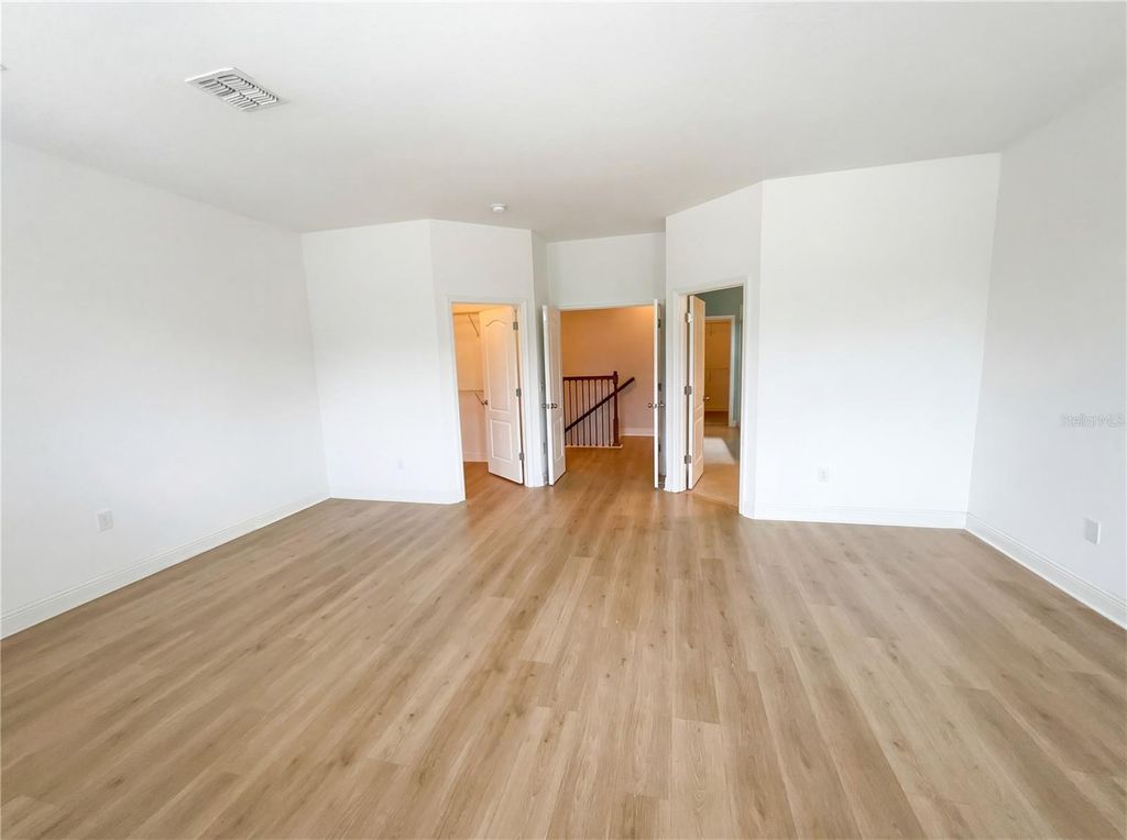 Image 29 of property listing at 4309 SALTMARSH SPARROW DRIVE, Windermere, FL 34786