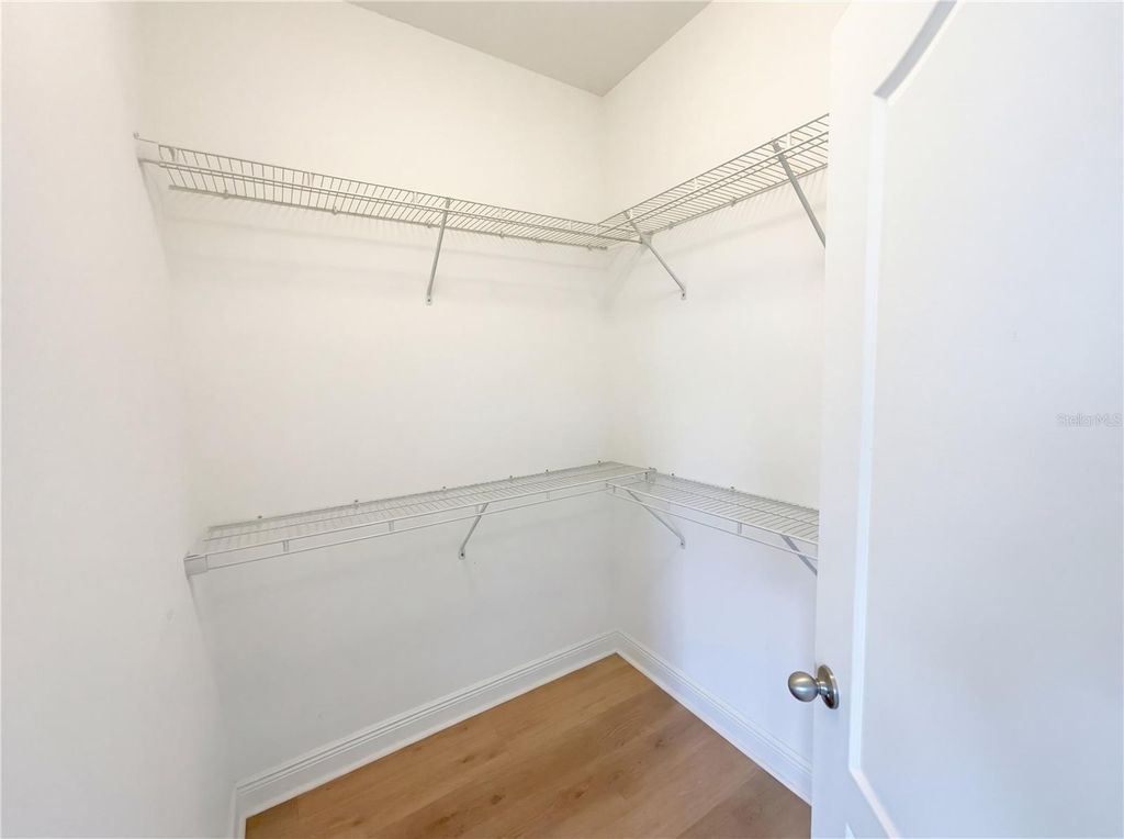 Image 30 of property listing at 4309 SALTMARSH SPARROW DRIVE, Windermere, FL 34786