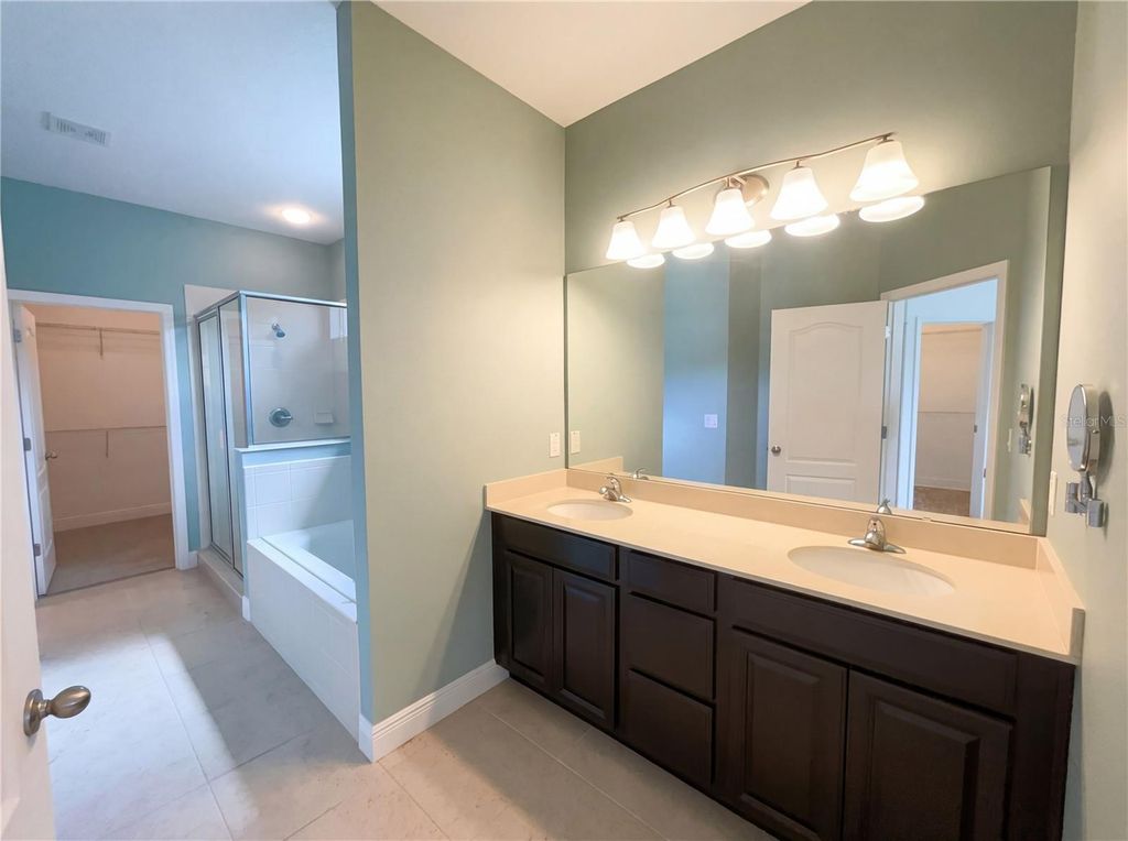 Image 31 of property listing at 4309 SALTMARSH SPARROW DRIVE, Windermere, FL 34786